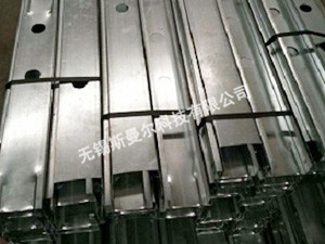 C型龍骨型鋼