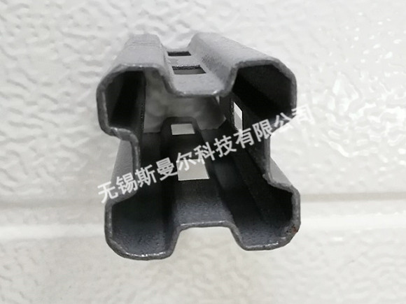 異型管